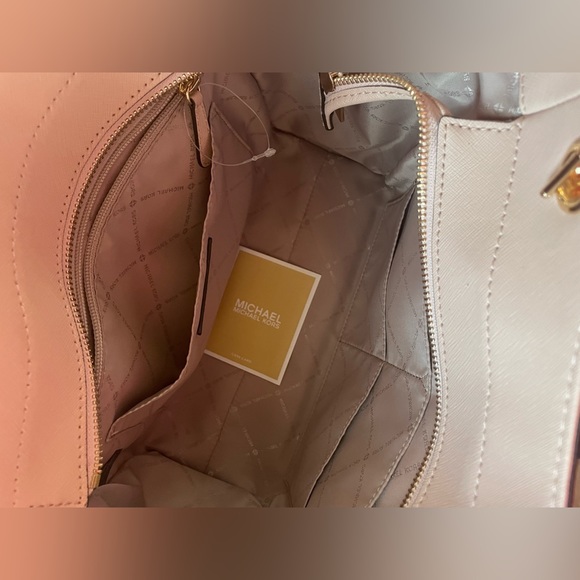 MK Light Pink Bag - Picture 2 of 2